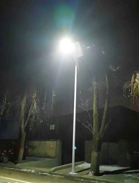 积石山县察隅太阳能路灯项目