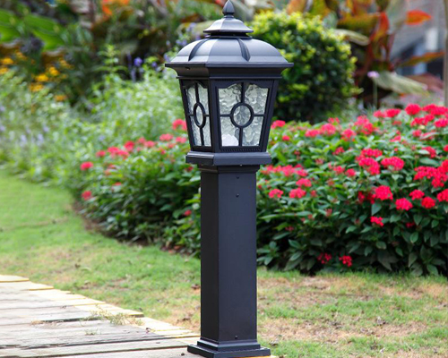 察隅草坪灯 察隅草坪灯