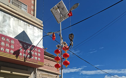 节能率翻倍：察隅智慧路灯选单灯控制器实战指南